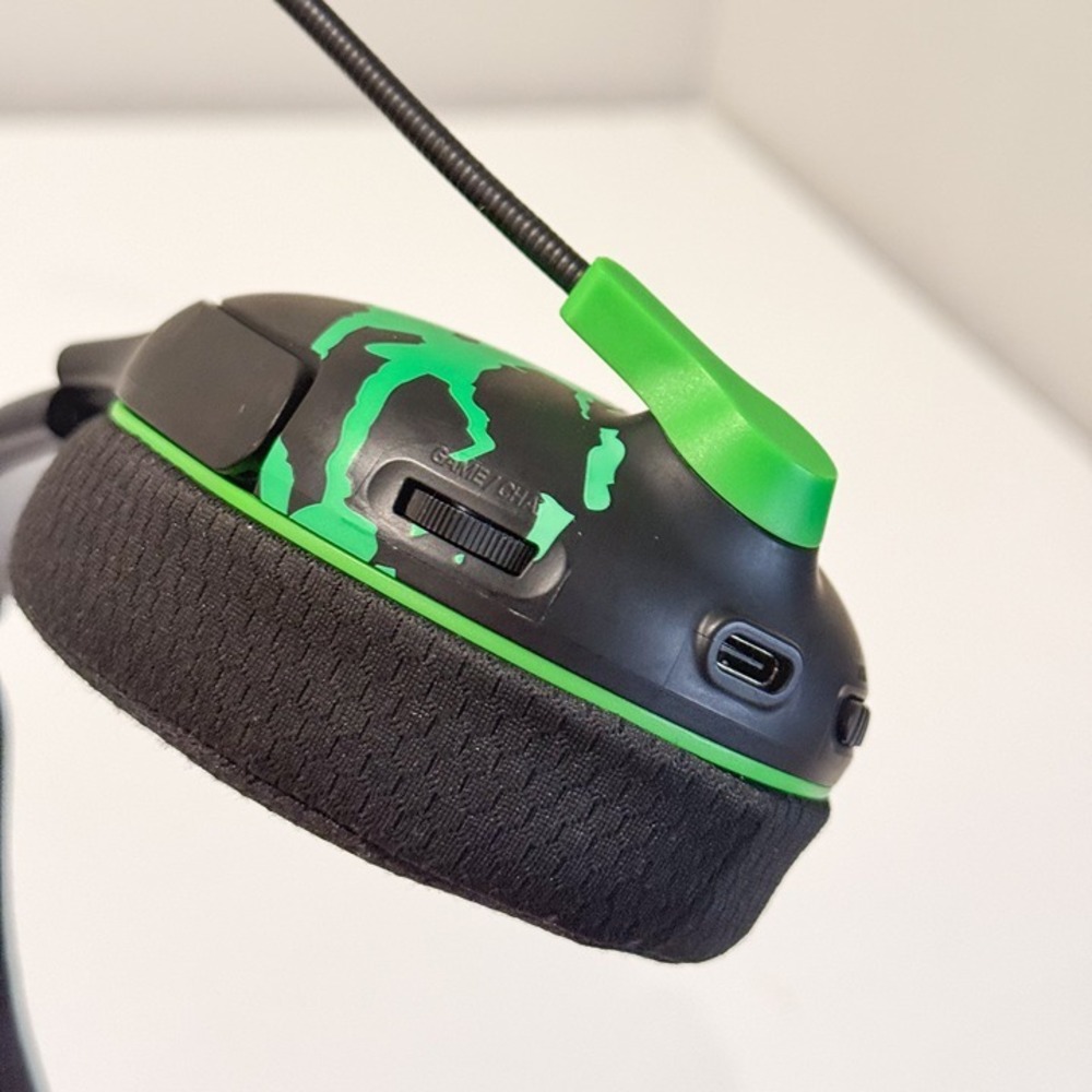 PDP AIRLITE Glow Pro Wireless Headset Jolt Green Glow-in-Dark for Xbox - Tested - Picture 4 of 10